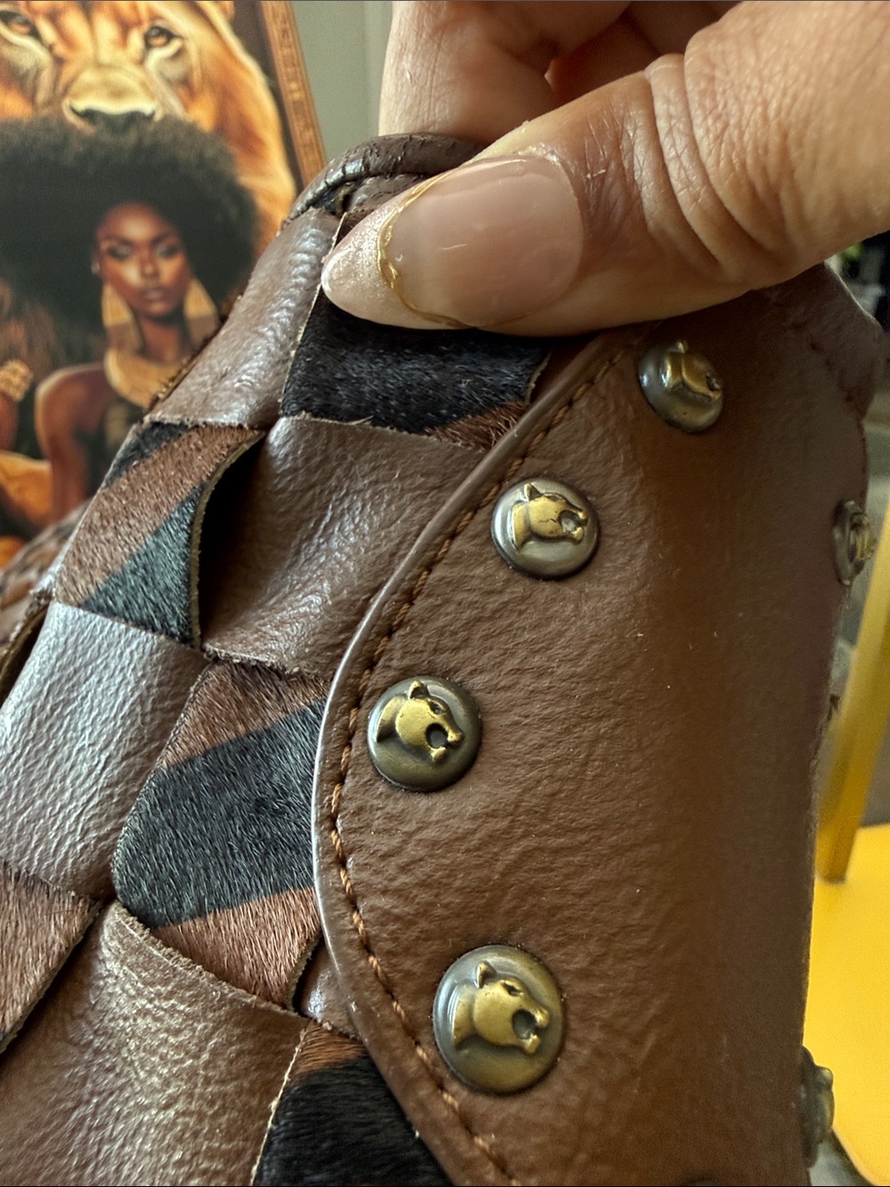 Sharif Vintage RARE LEATHER AND CALF HAIR Gold-Tone Hardware - Picture 9 of 10